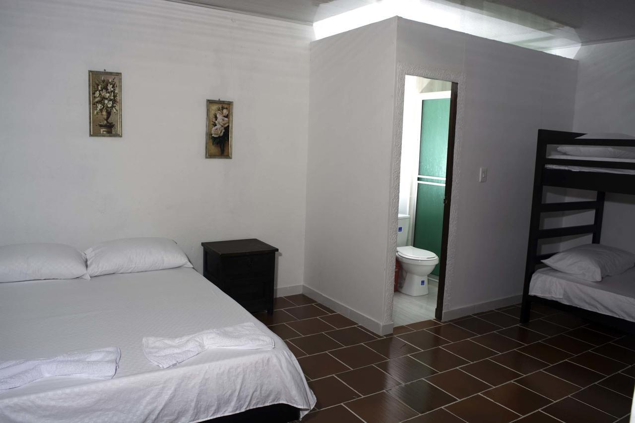 וילה-וייחה Hostal El Ruby מראה חיצוני תמונה