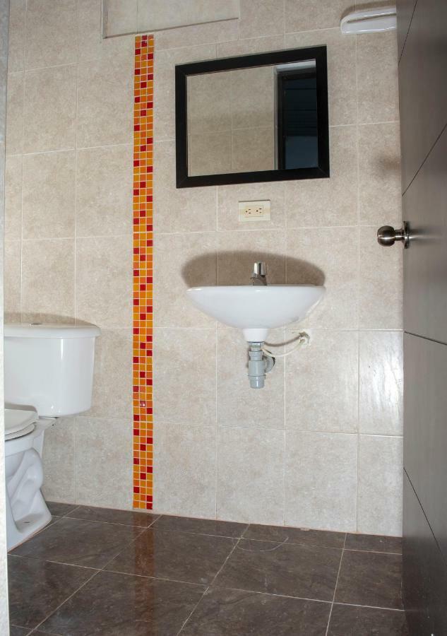 וילה-וייחה Hostal El Ruby מראה חיצוני תמונה