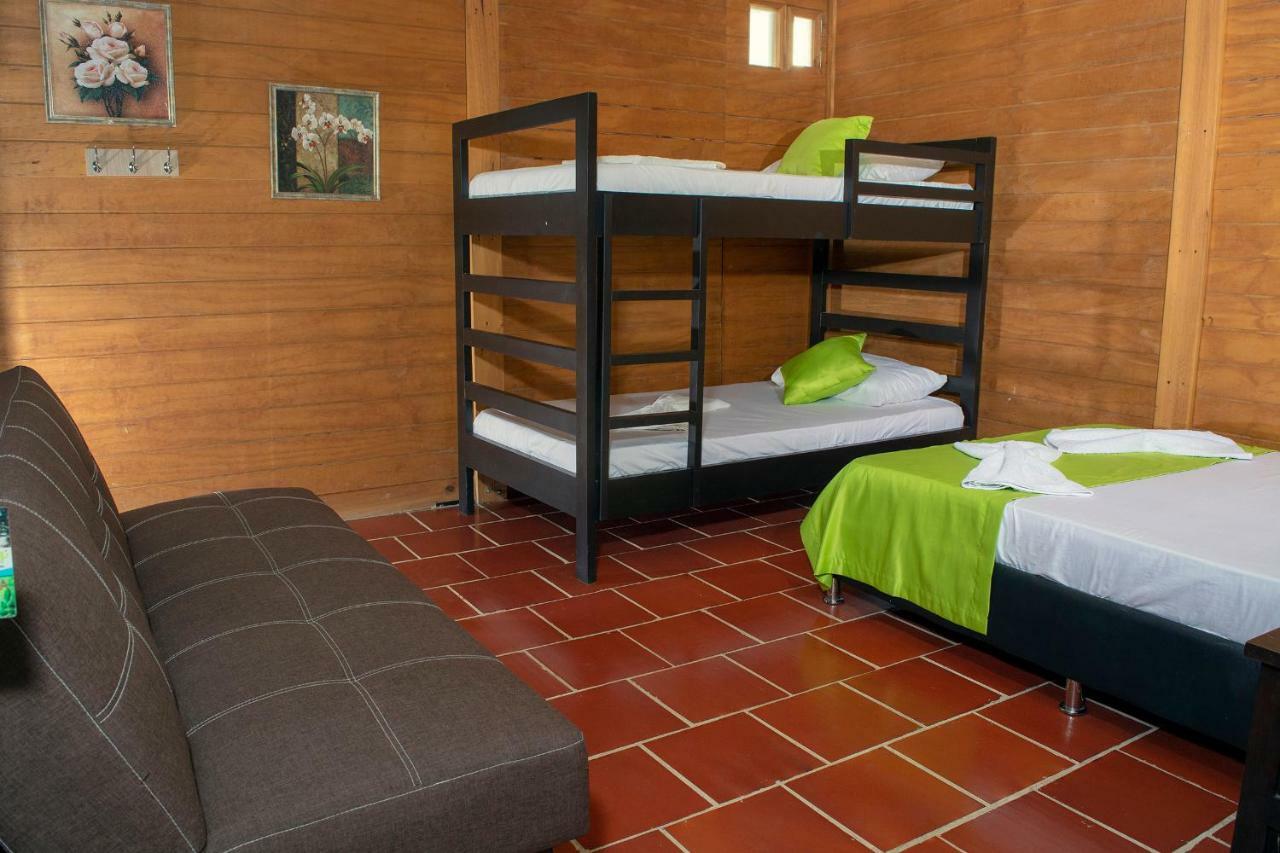 וילה-וייחה Hostal El Ruby מראה חיצוני תמונה